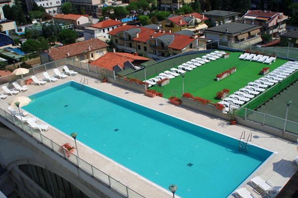 Hotel Alexander Palace Abano Terme Exterior photo